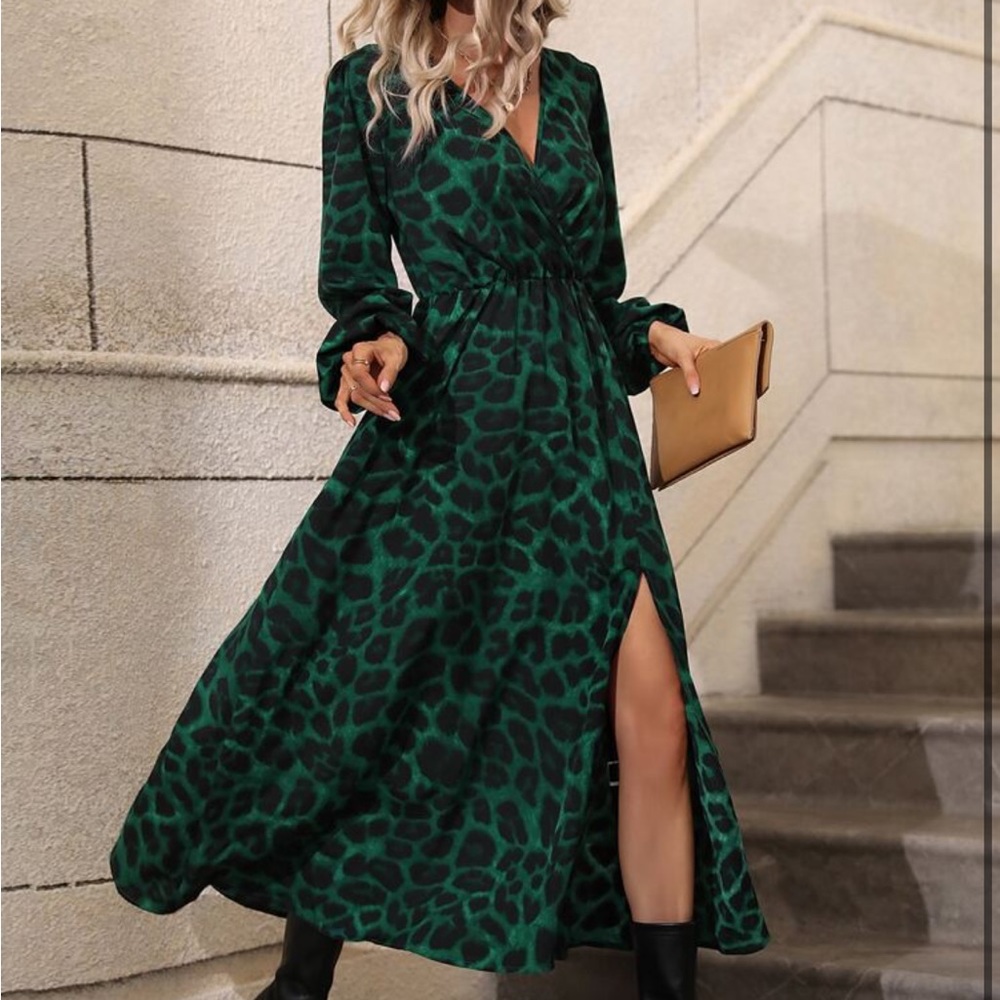 Boho Leopard Print Slit Long Sleeve Maxi Dress